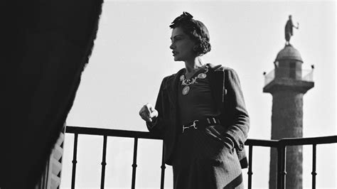 Quand Gabrielle Chanel jouait les influenceuses .